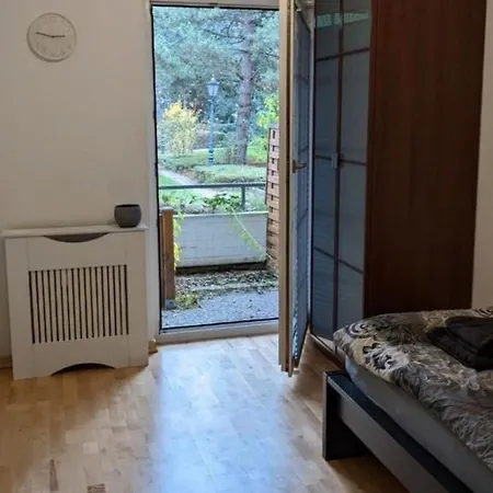 Monteurwohnung Mit Garten 6 Personen Apartmán Düsseldorf