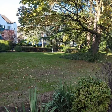 Apartment Monteurwohnung Mit Garten 6 Personen *