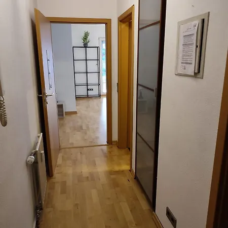 Apartment Monteurwohnung Mit Garten 6 Personen *