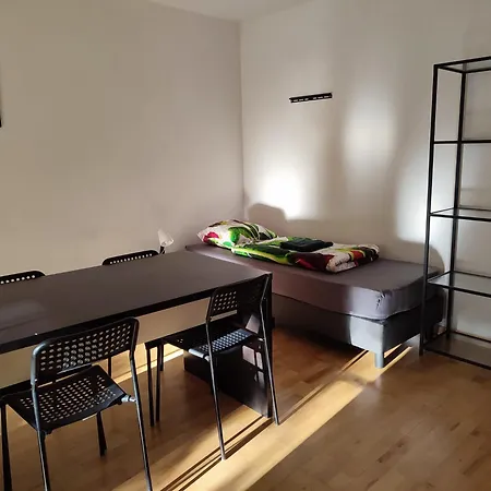 Monteurwohnung Mit Garten 6 Personen
